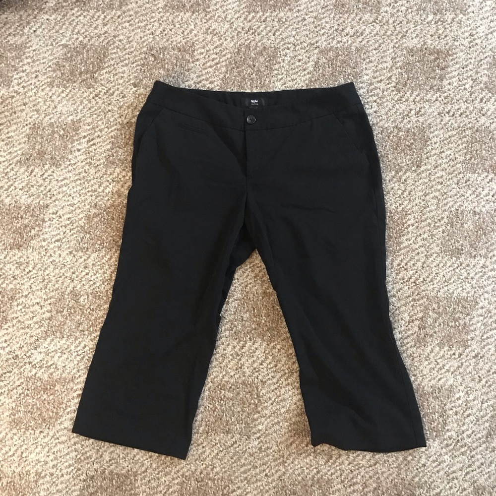 Mossimo brand black capri pants. Size 14